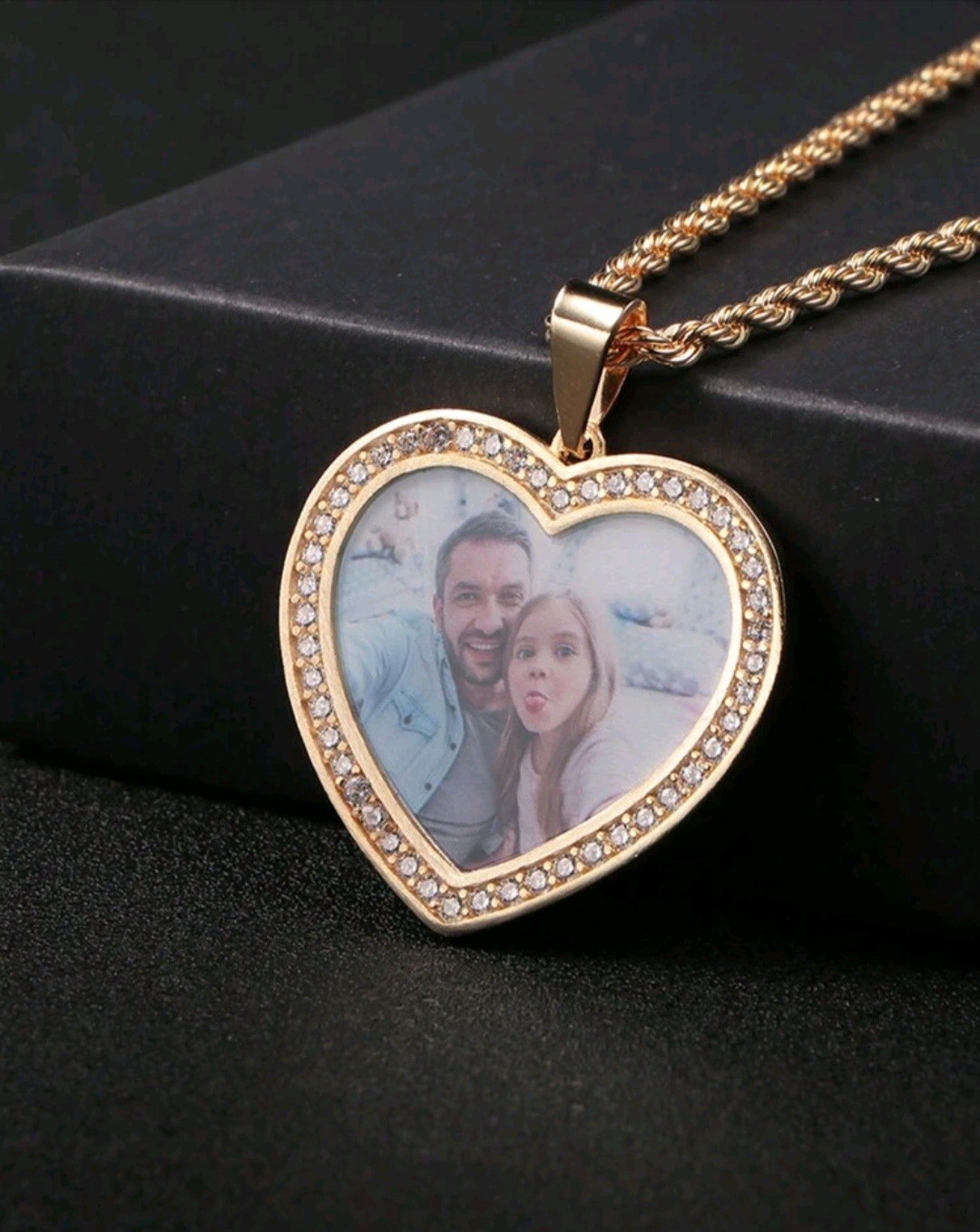 Customized photo necklace